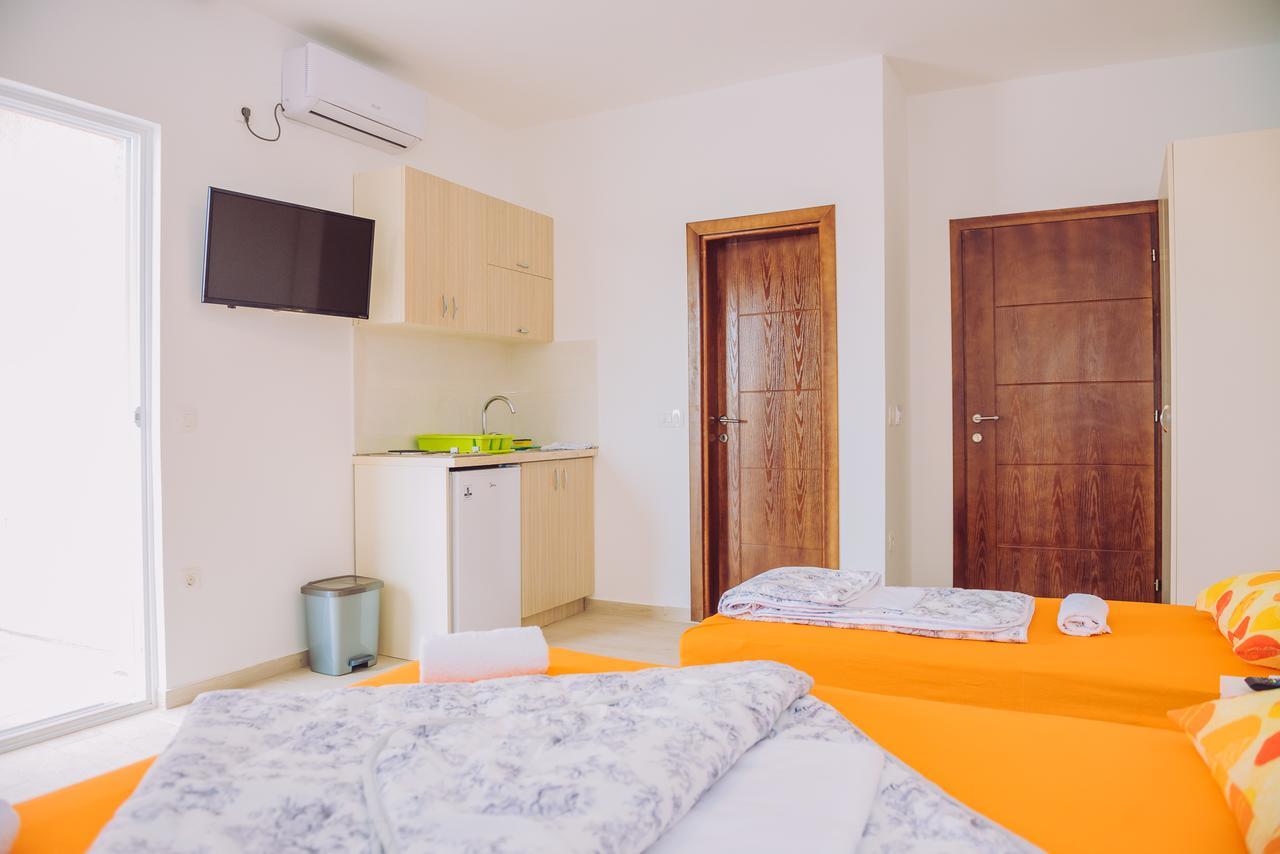 Apartments Krstovic Sutomore Zewnętrze zdjęcie
