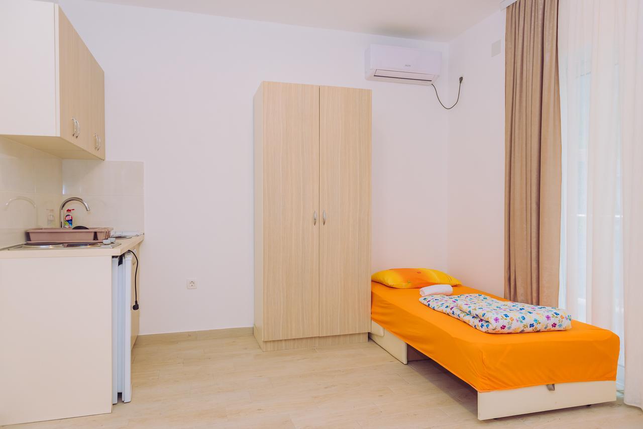 Apartments Krstovic Sutomore Zewnętrze zdjęcie