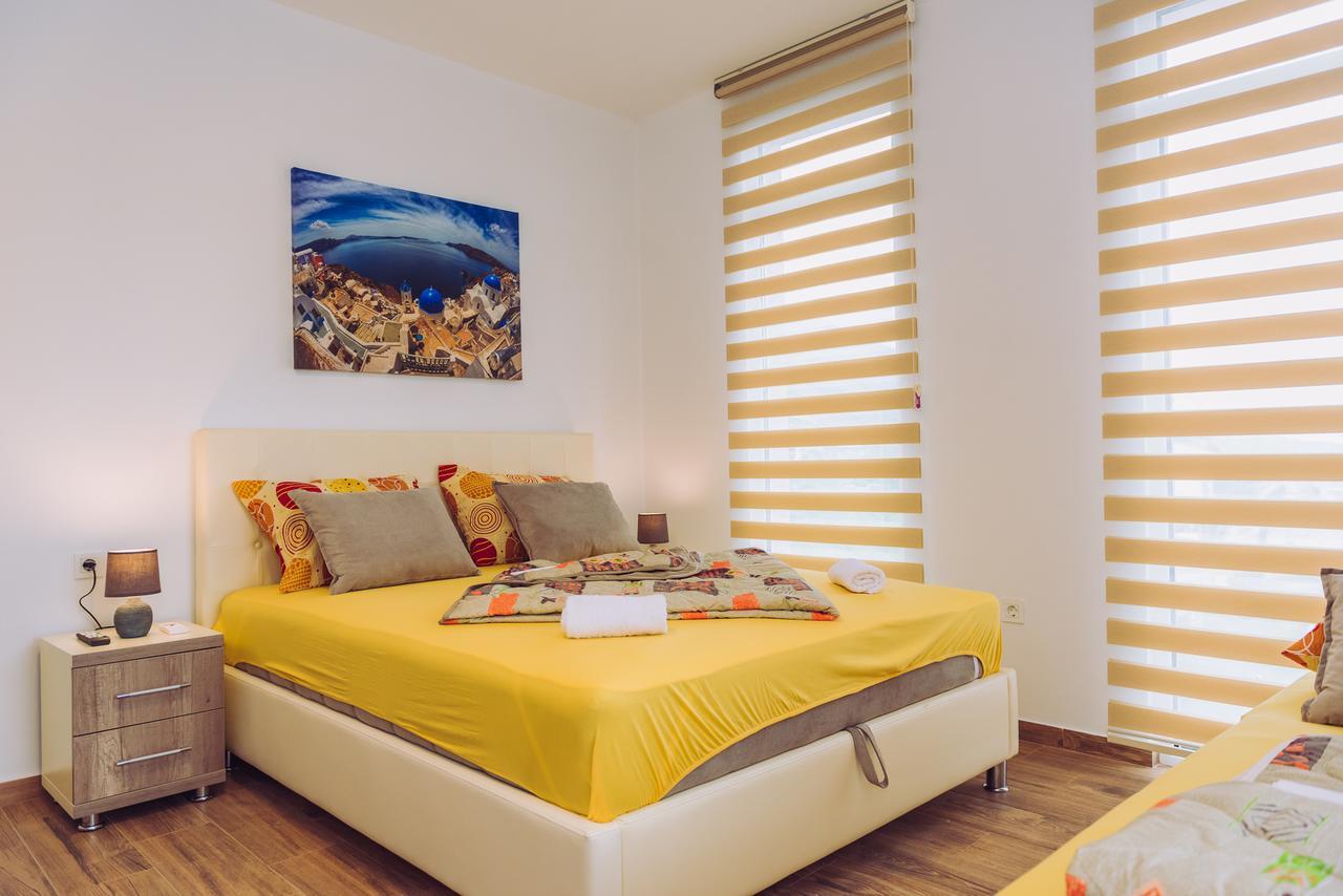 Apartments Krstovic Sutomore Zewnętrze zdjęcie
